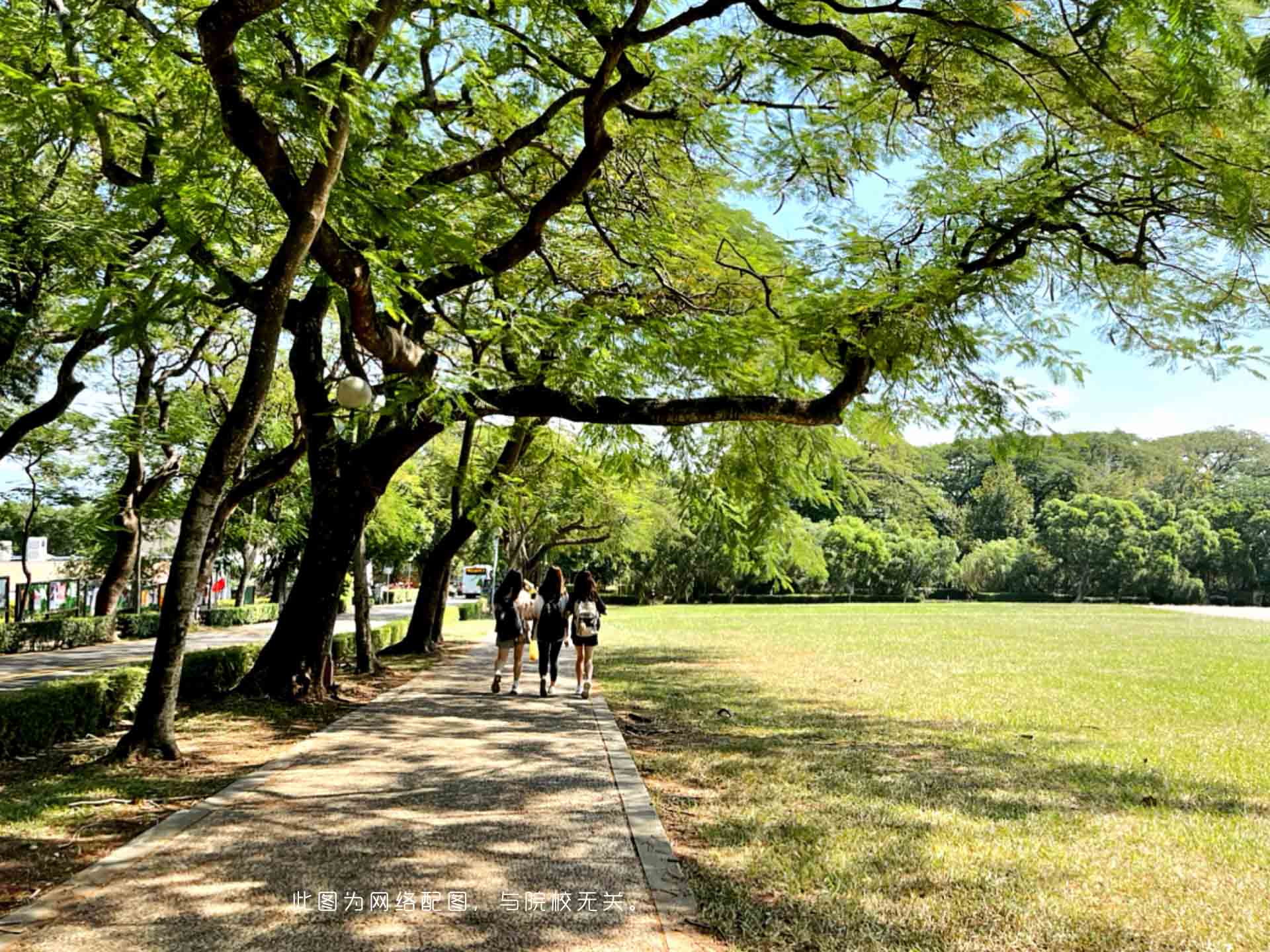 上海外國語大學-校園風景