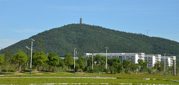 合肥職業(yè)技術(shù)學(xué)院 - 最美大學(xué)