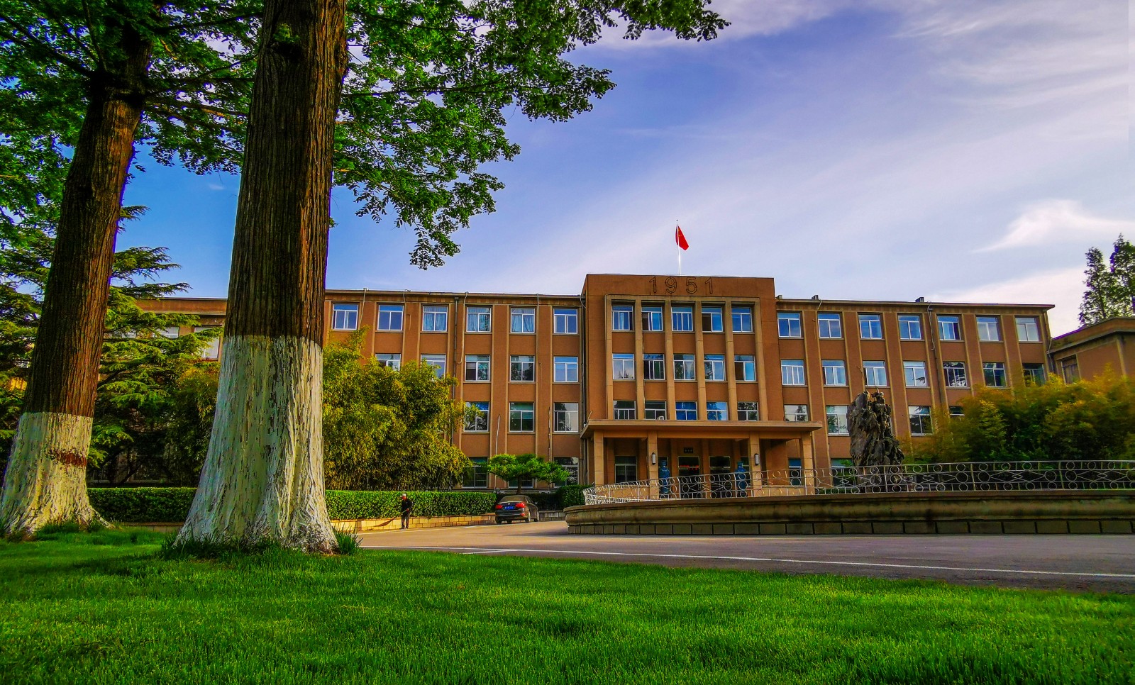 青島農(nóng)業(yè)大學海都學院-校園風景