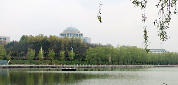 信陽農(nóng)林學院 - 最美大學