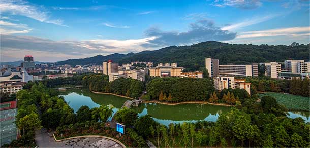 吉首大學(xué) - 最美院校