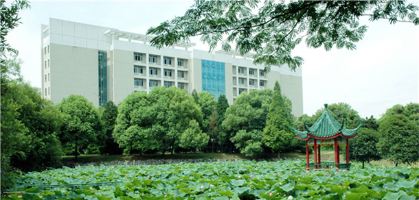 湖南科技大學(xué)瀟湘學(xué)院 - 最美大學(xué)