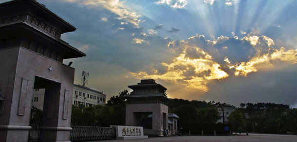 湖北文理學(xué)院 - 最美大學(xué)