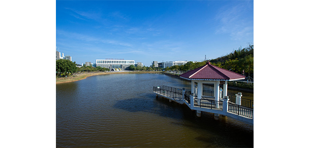 廣東環(huán)境保護工程職業(yè)學(xué)院 - 最美大學(xué)